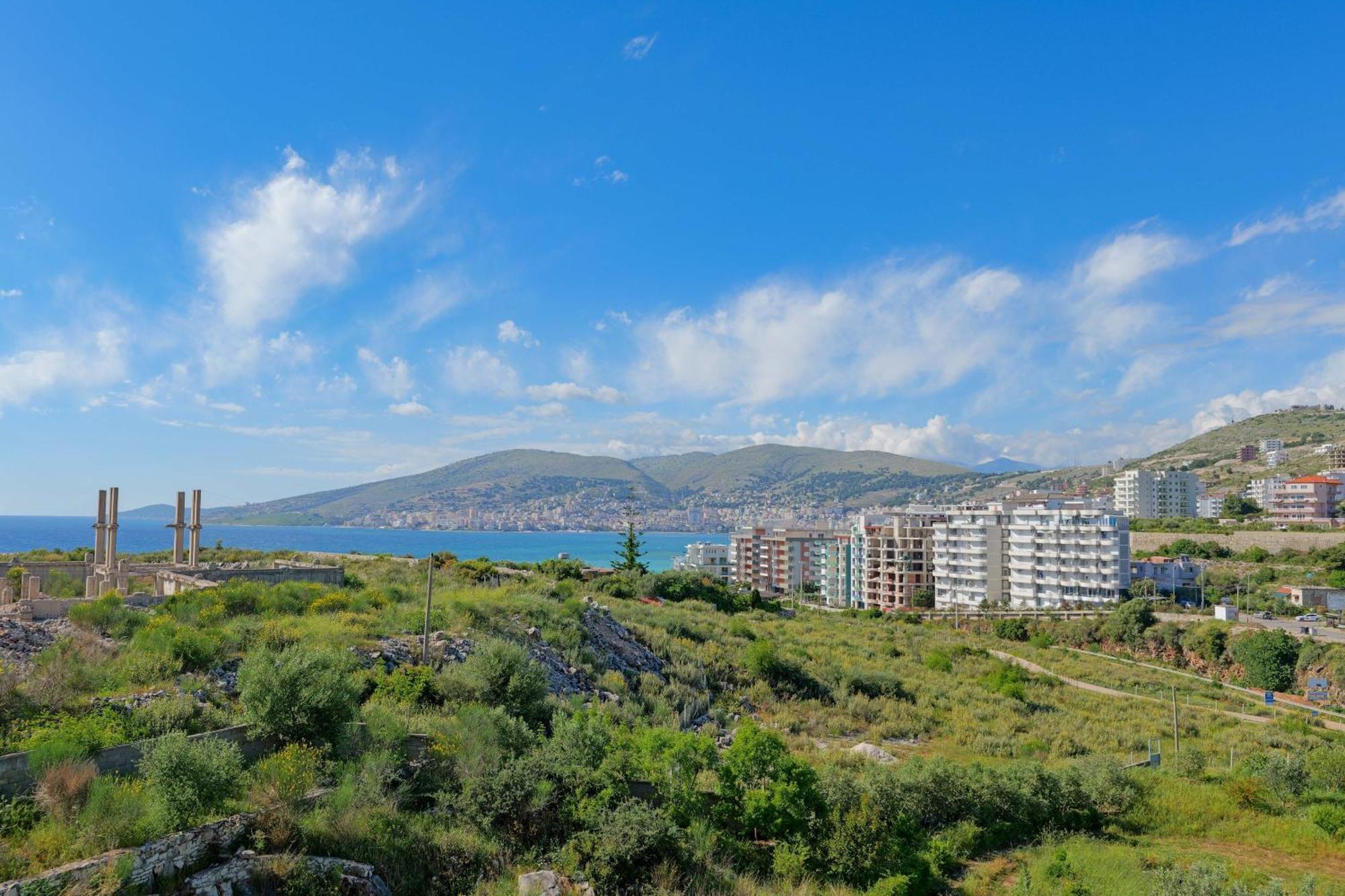 Hotel Holiday Sarandë Exterior foto